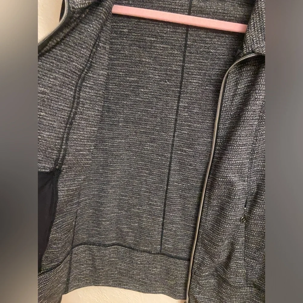 Lululemon sweater